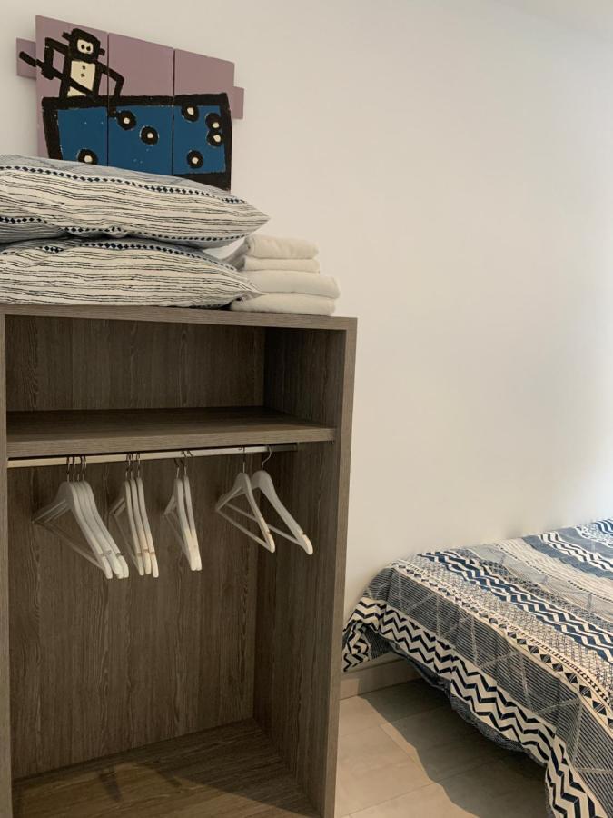 Apartaments El Cine 로지즈 외부 사진